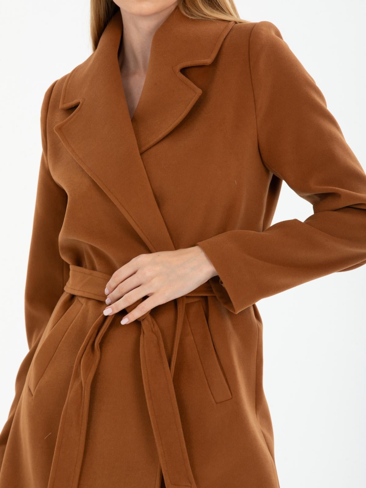 Women coat with belt wholesale Camel color 669521