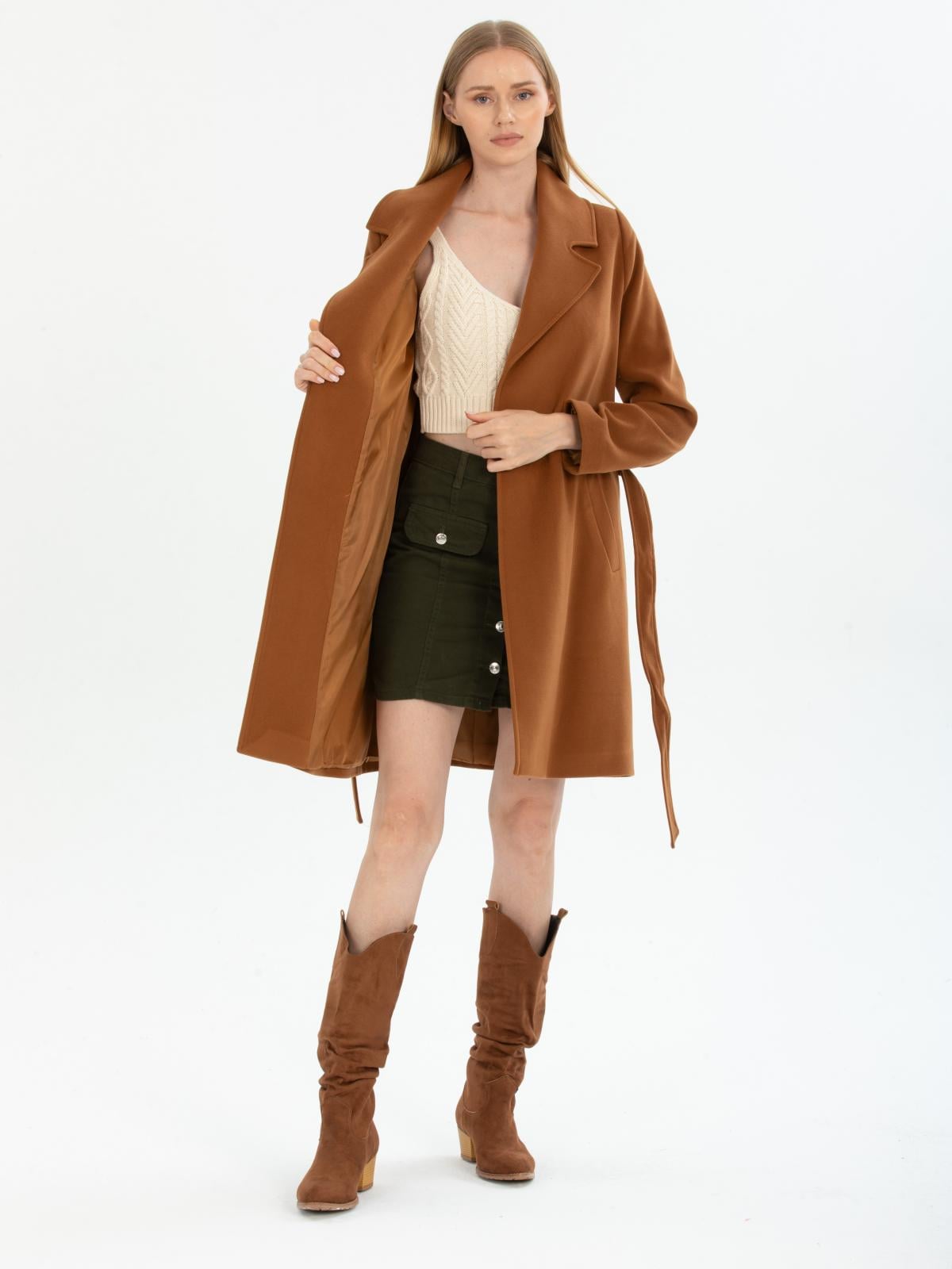 Women coat with belt wholesale Camel color 669521