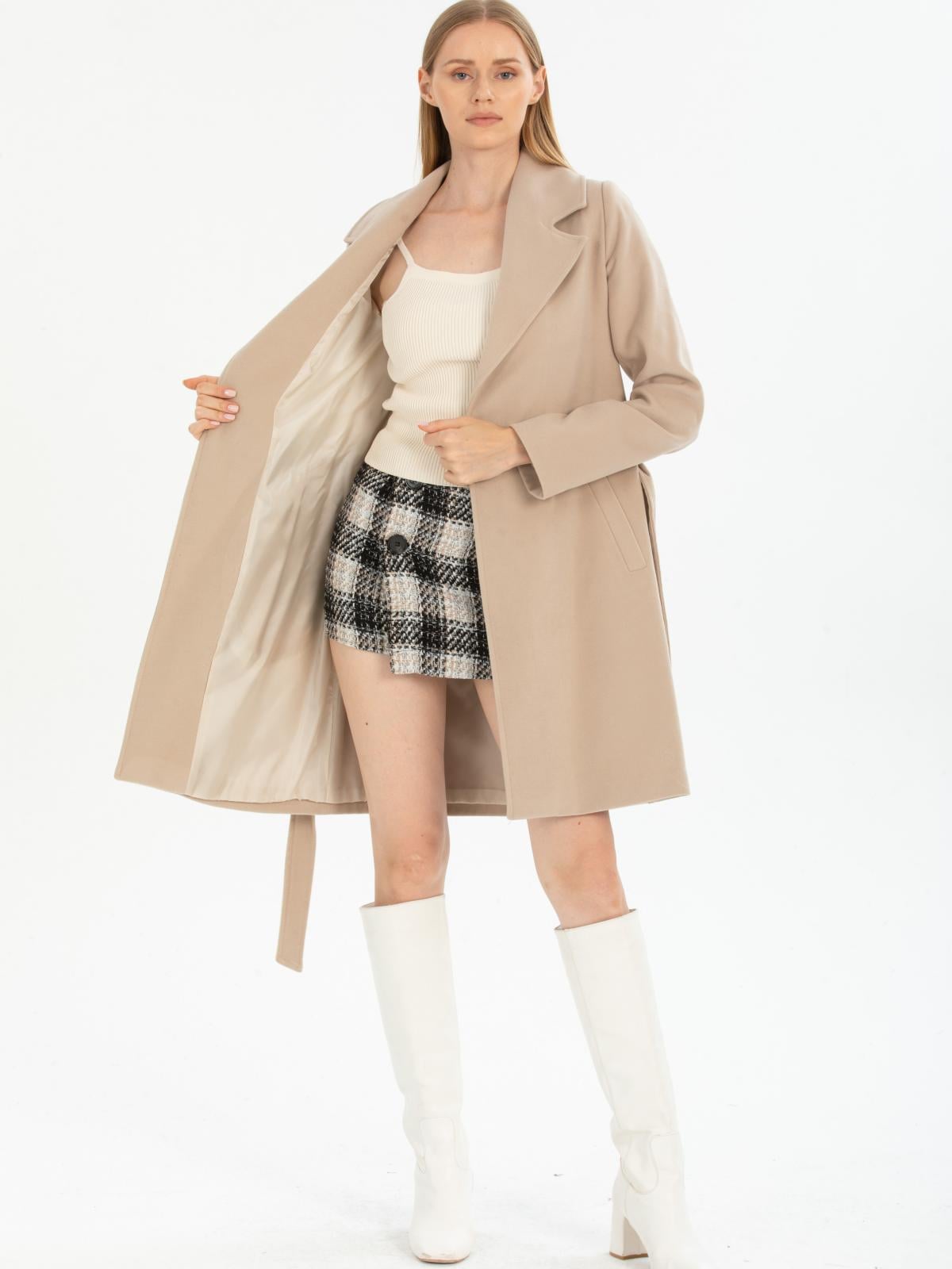 Women coat with belt wholesale Cream color 669522