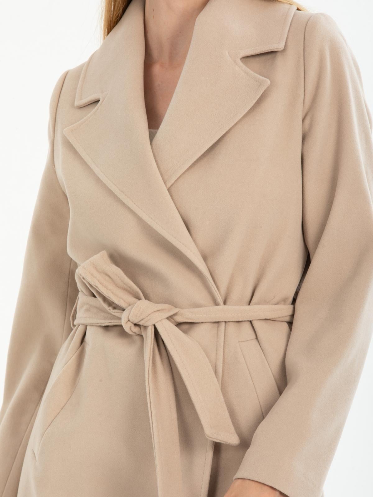Women coat with belt wholesale Cream color 669522