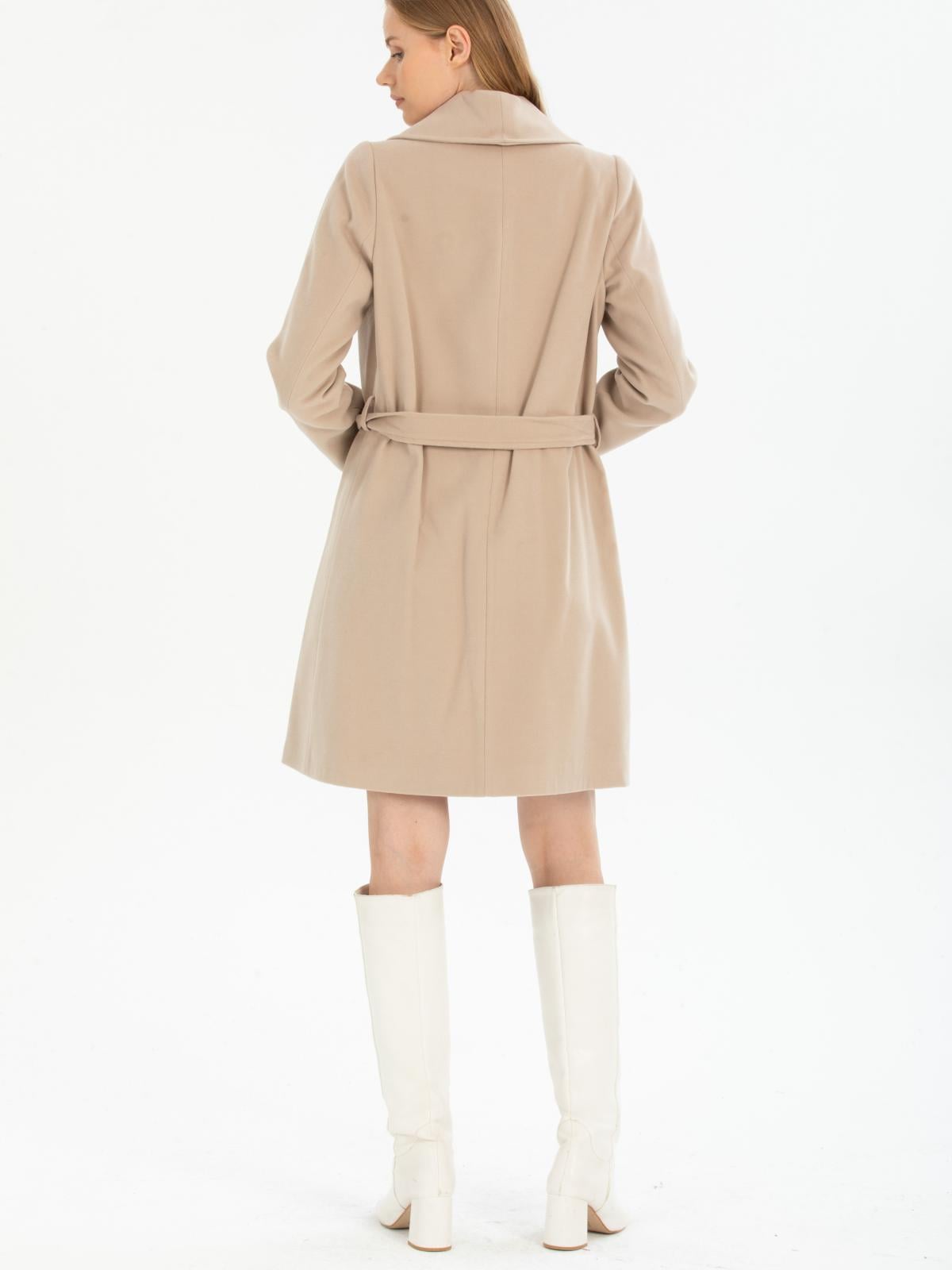 Women coat with belt wholesale Cream color 669522
