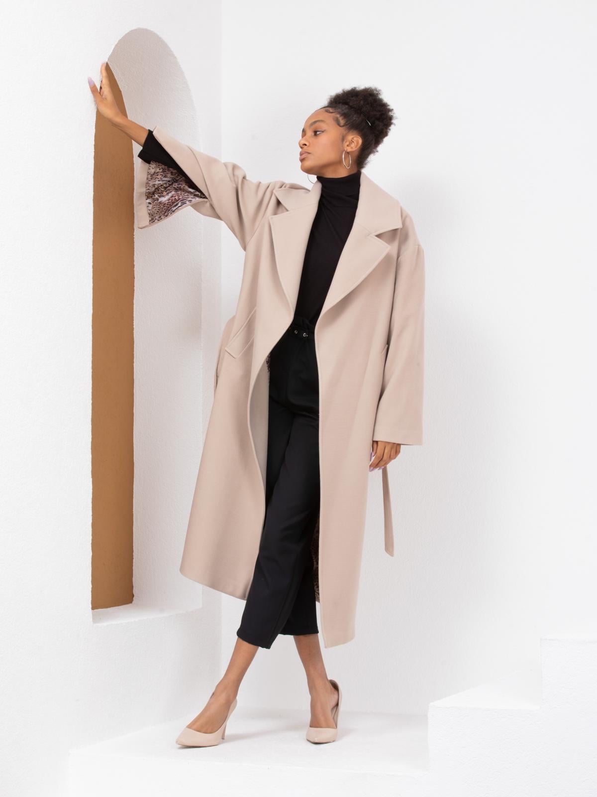 Women coat with belt wholesale Cream color 669369