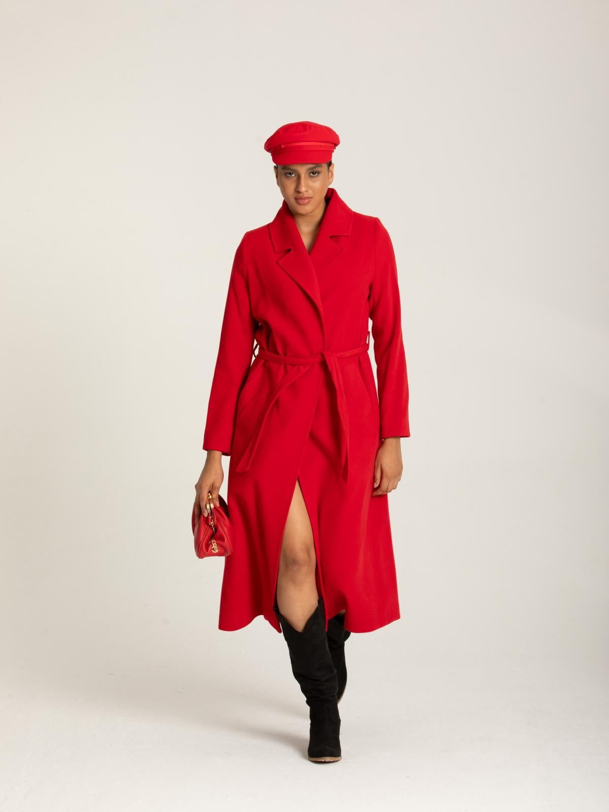 Women coat with belt wholesale Red color 670421