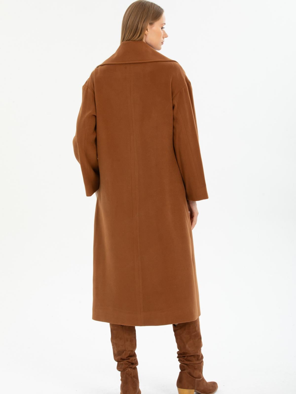 Women four-button coat wholesale Brown color