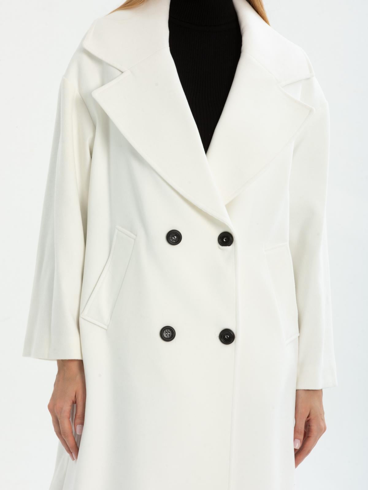 Women four-button coat wholesale White color
