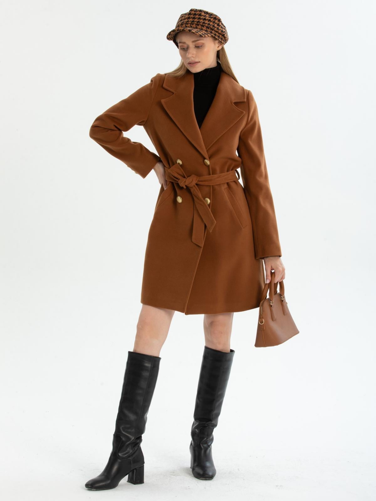 Women four-buttons coat with belt wholesale Camel color 670496