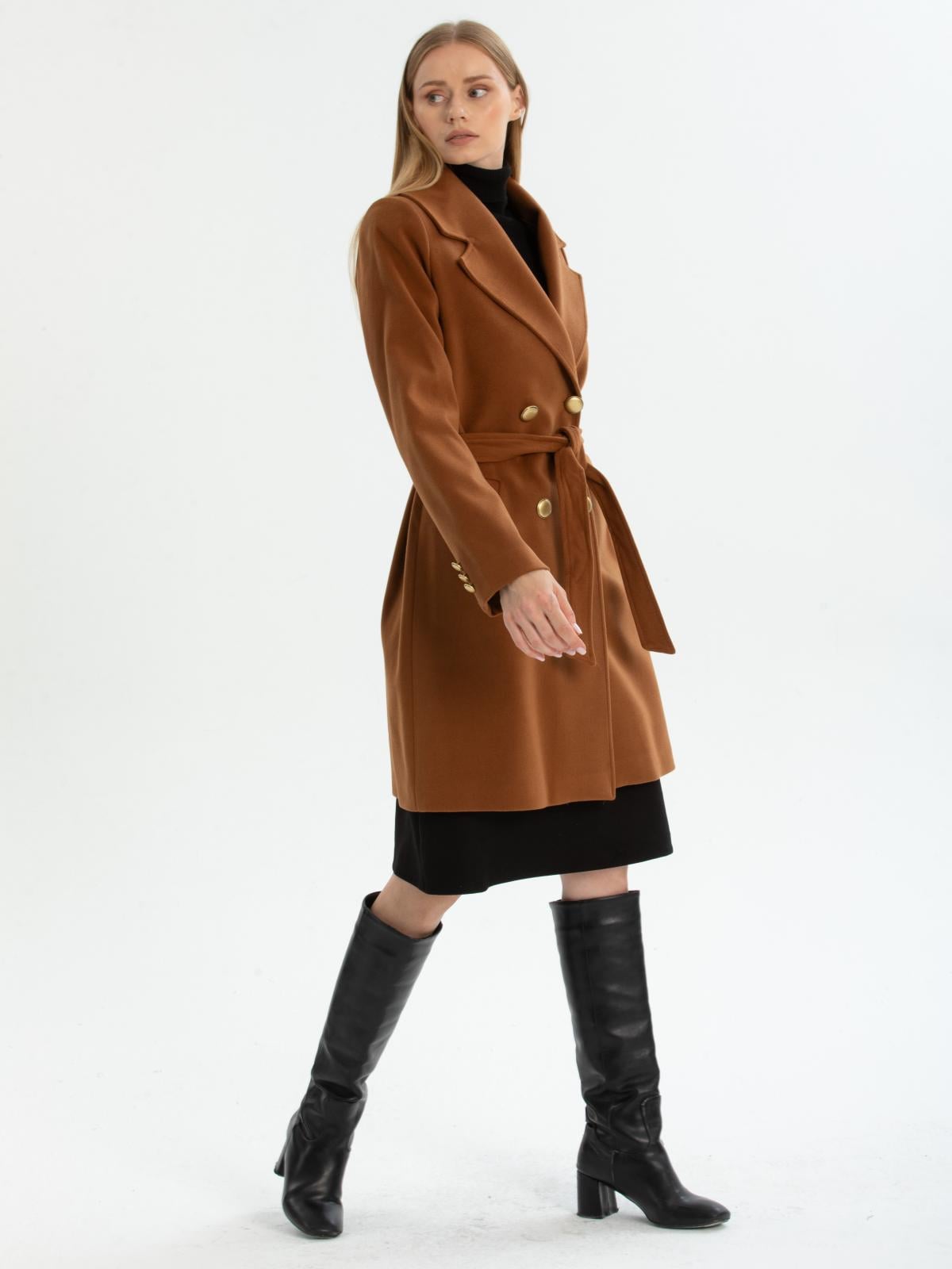 Women four-buttons coat with belt wholesale Camel color 669524
