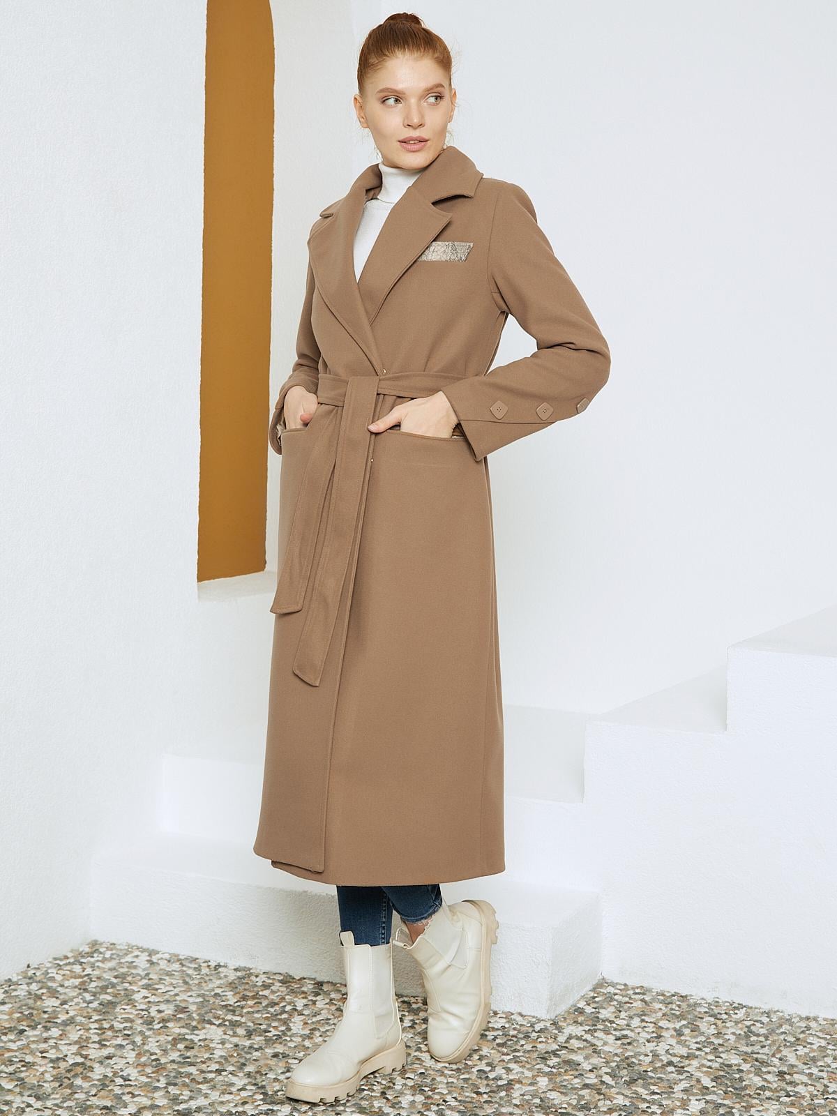 Women knee-length coat with removable fur collar wholesale Sandalwood color 679708