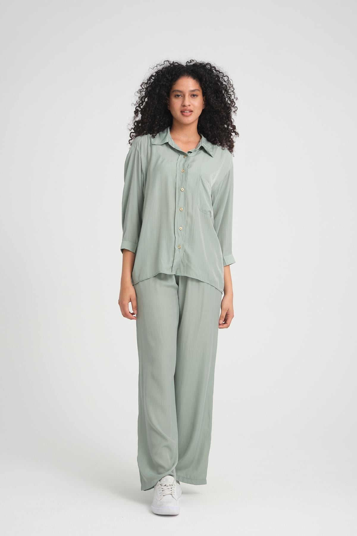 Women shirt and pants set wholesale Menthol color 693921