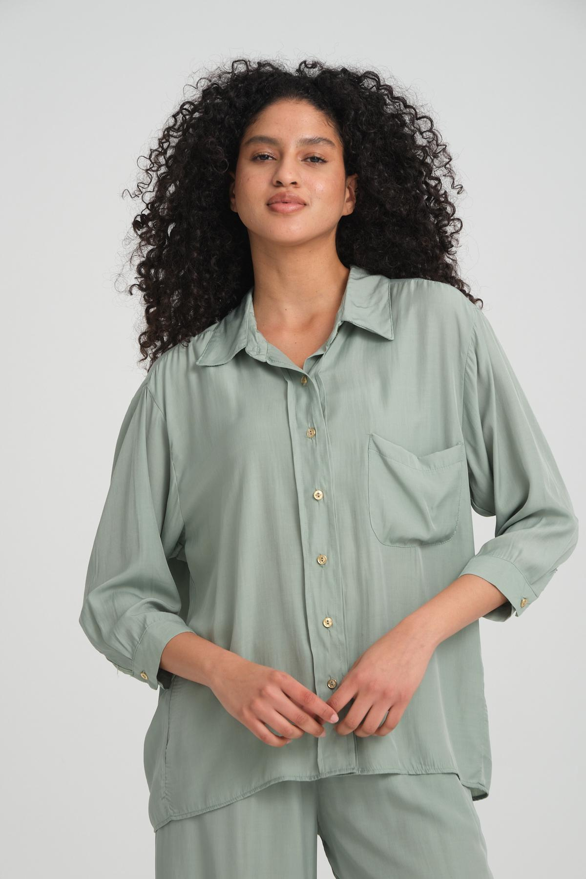 Women shirt and pants set wholesale Menthol color 693921