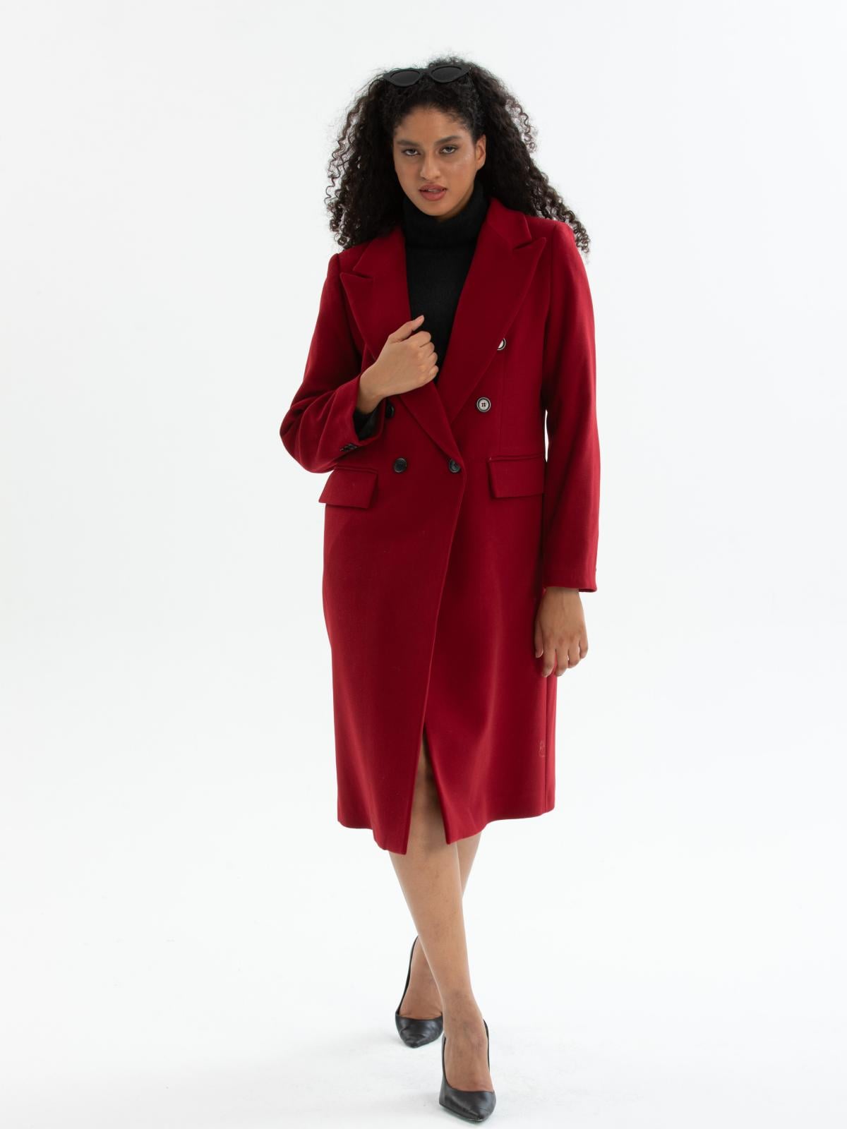 Women six-buttons coat wholesale Burgundy color 670515