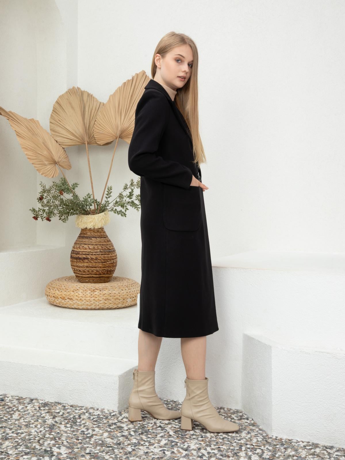 Women Two-Button Coat With Belt Wholesale Black Color