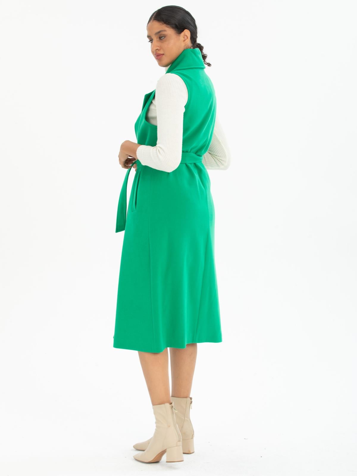 Women vest with belt wholesale Green color 669507