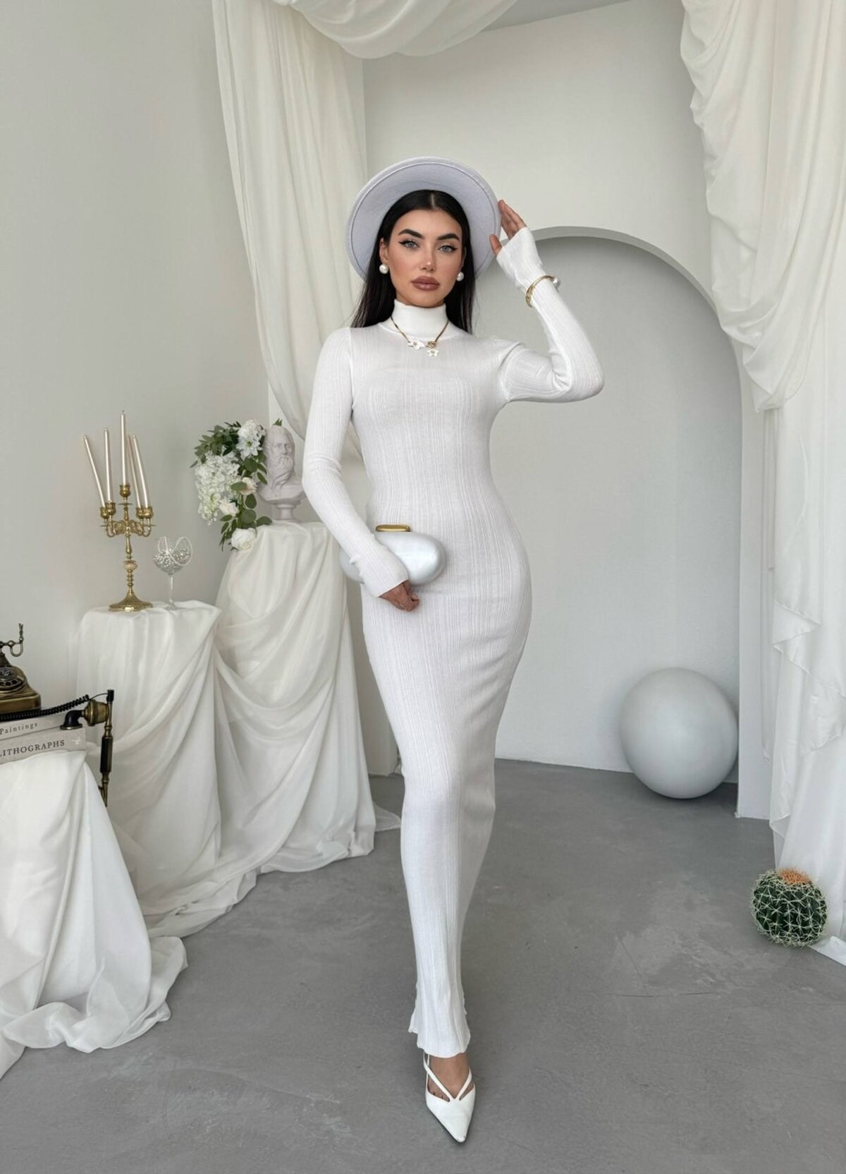 Zuzan Midi Dress