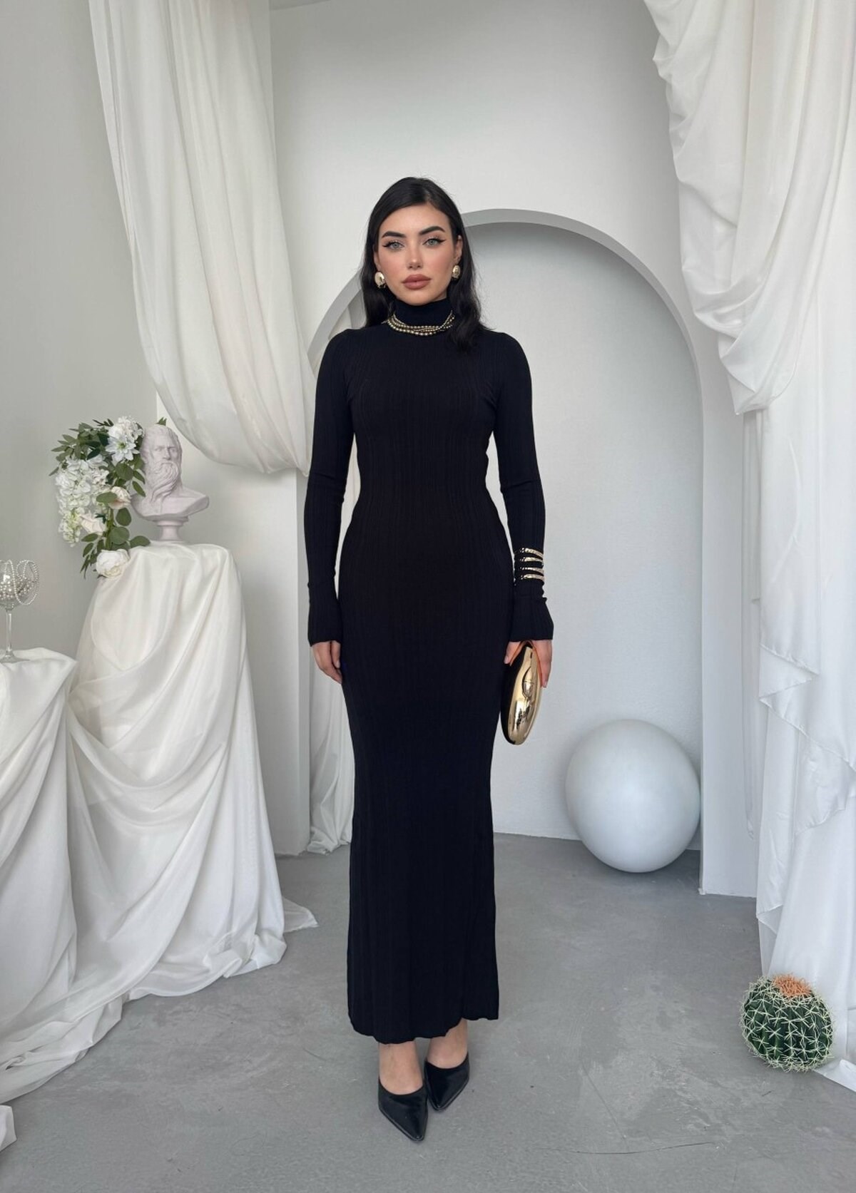 Zuzan Midi Dress