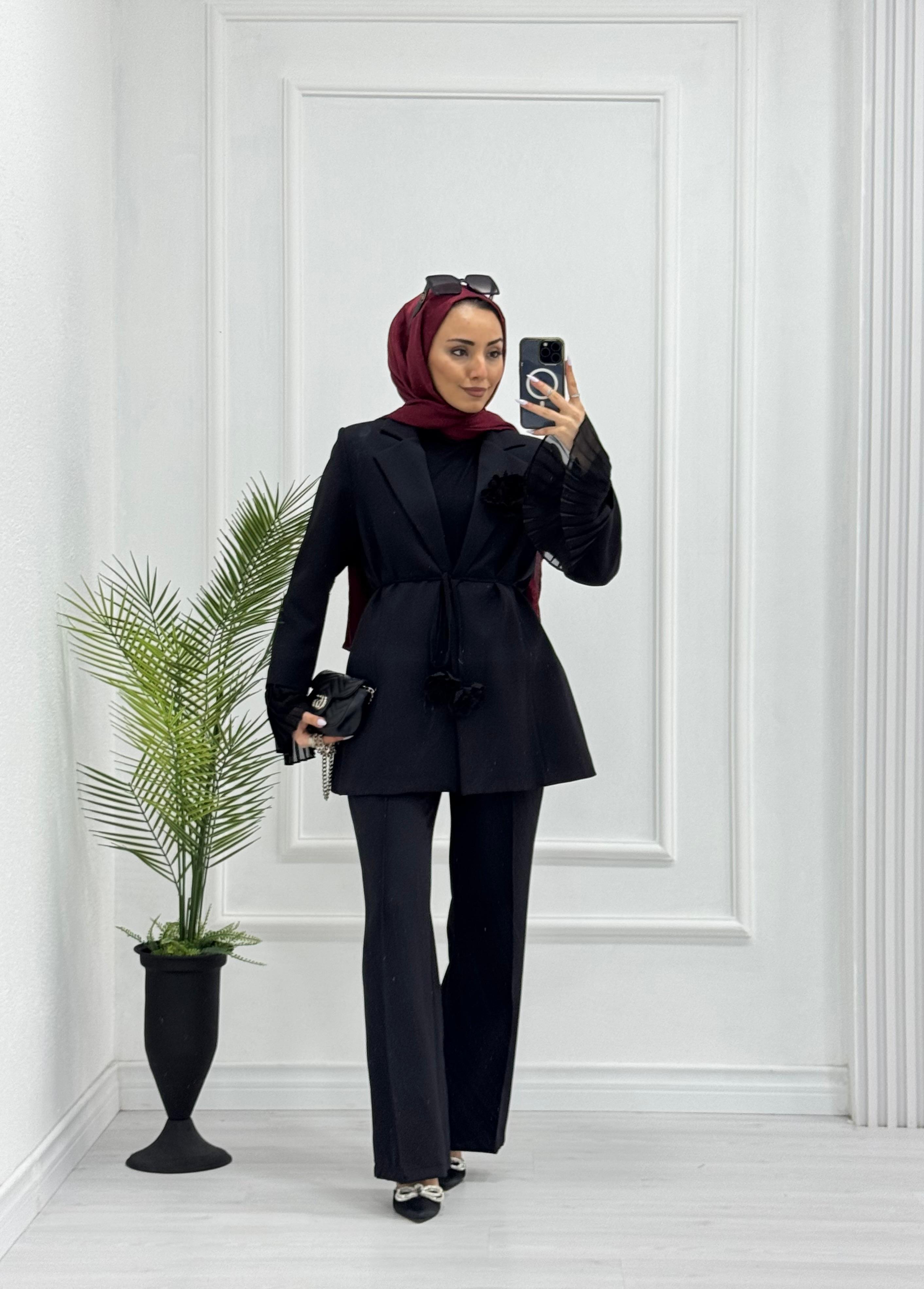 1652-Stil Takım-Siyah