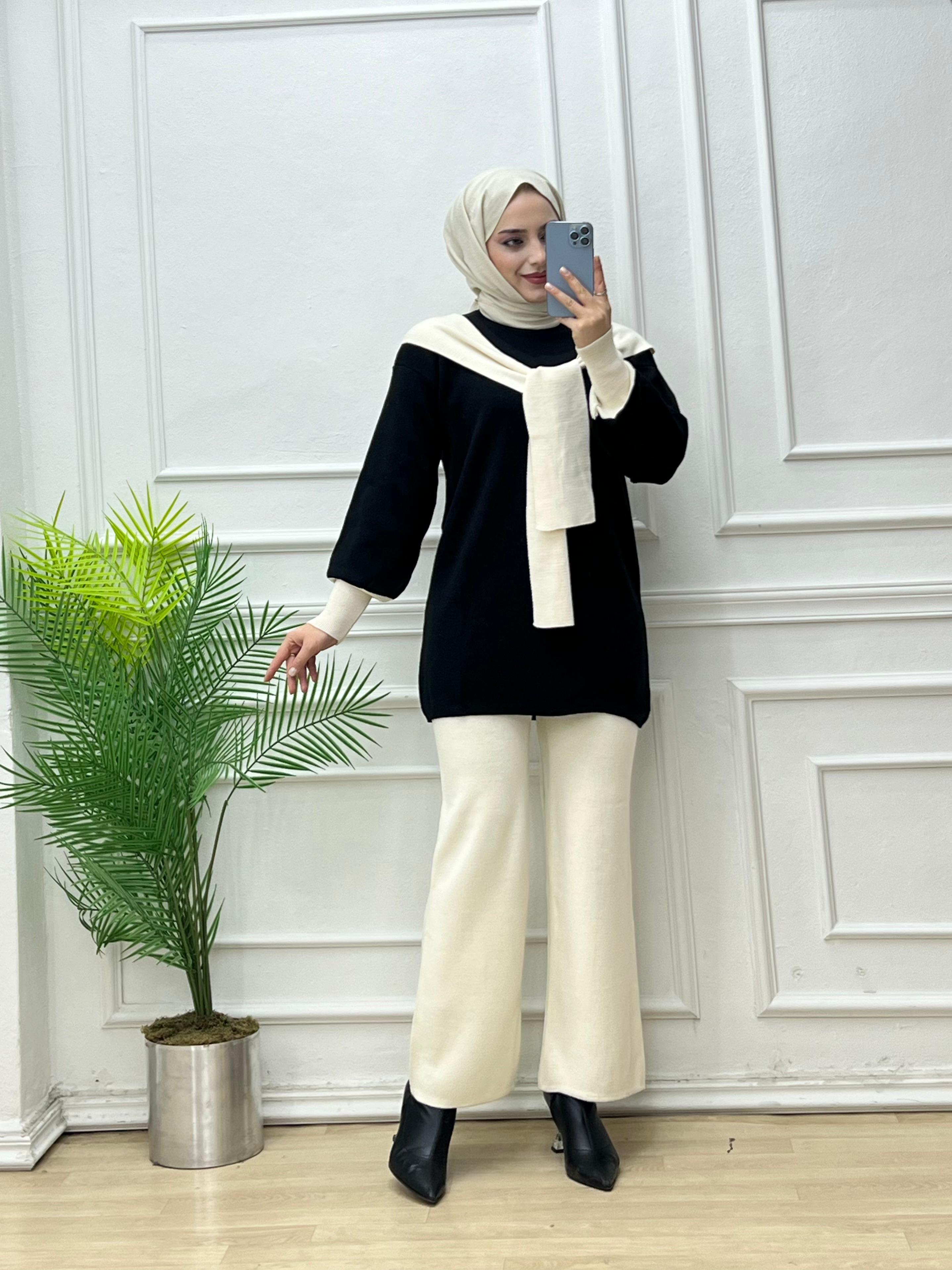 9532-Selin Triko Takım-Ekru