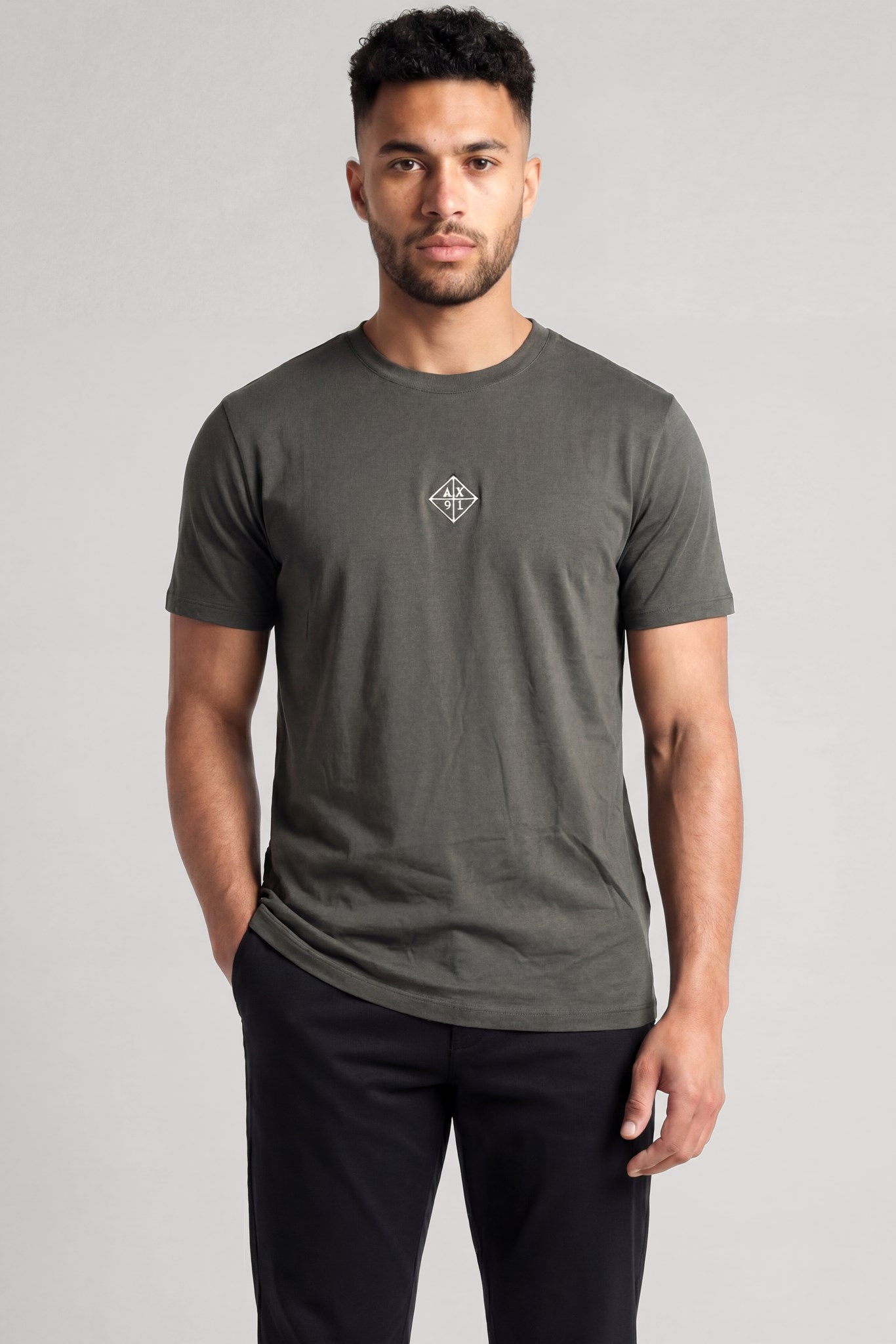 Armani Exchange Armani Exchange Erkek Pamuklu Bisiklet Yaka Kısa Kollu Haki T-Shirt XM002454 AF10358-U8144