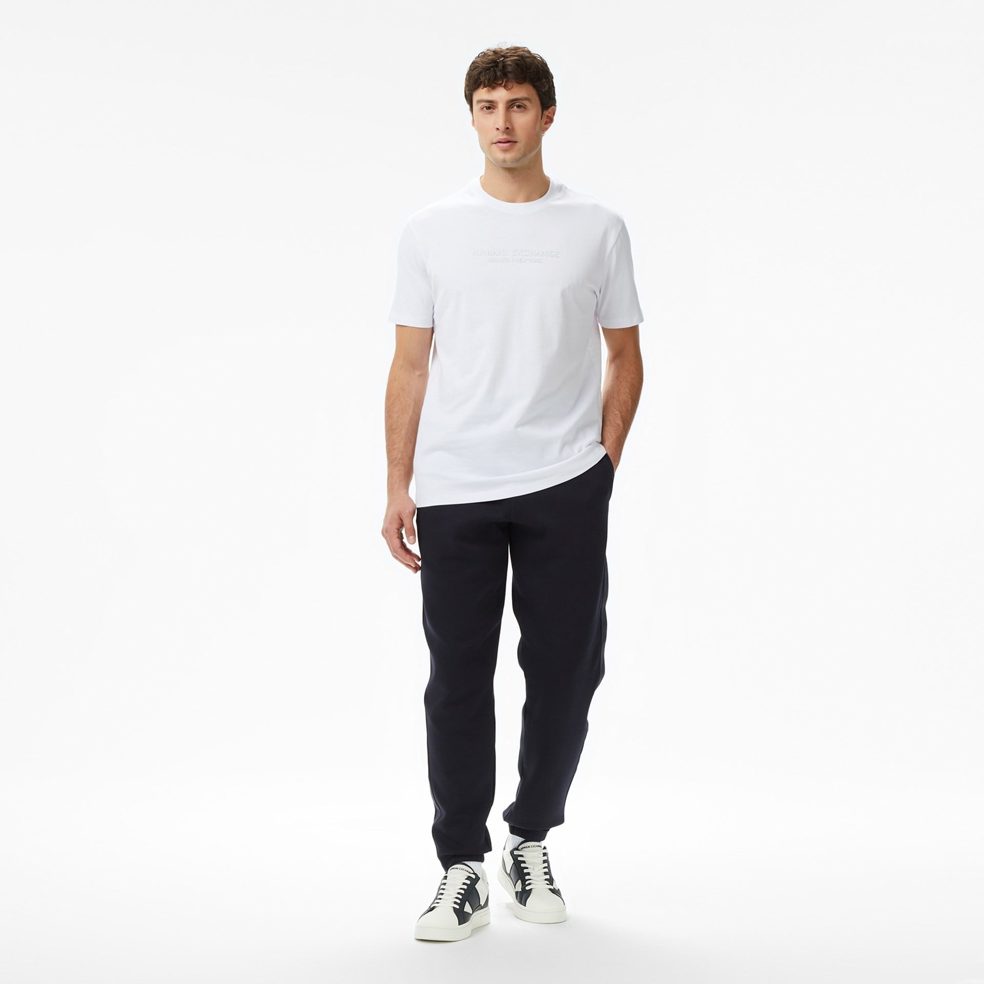 Armani Exchange Armani Exchange Erkek Logolu Streç Pamuklu Regular Fit Normal Bel Jogger Lacivert Eşofman Altı XM001301 AF10818-UB101