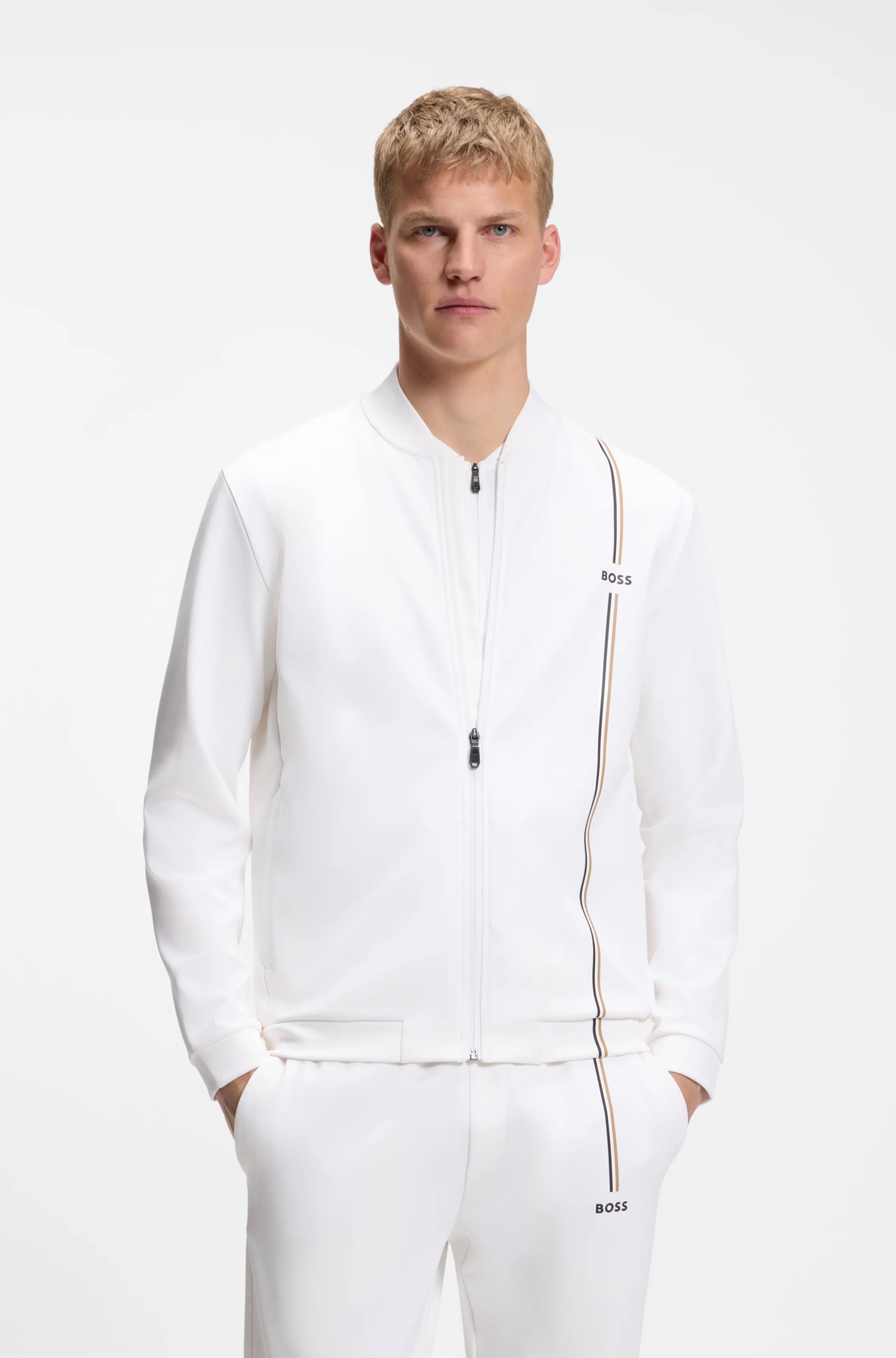 BOSS  BOSS Erkek Normal Kesim Nem Yönetimi Özellikli Esnek Gabardin Kumaşlı Beyaz Sweatshirt 50563352-100