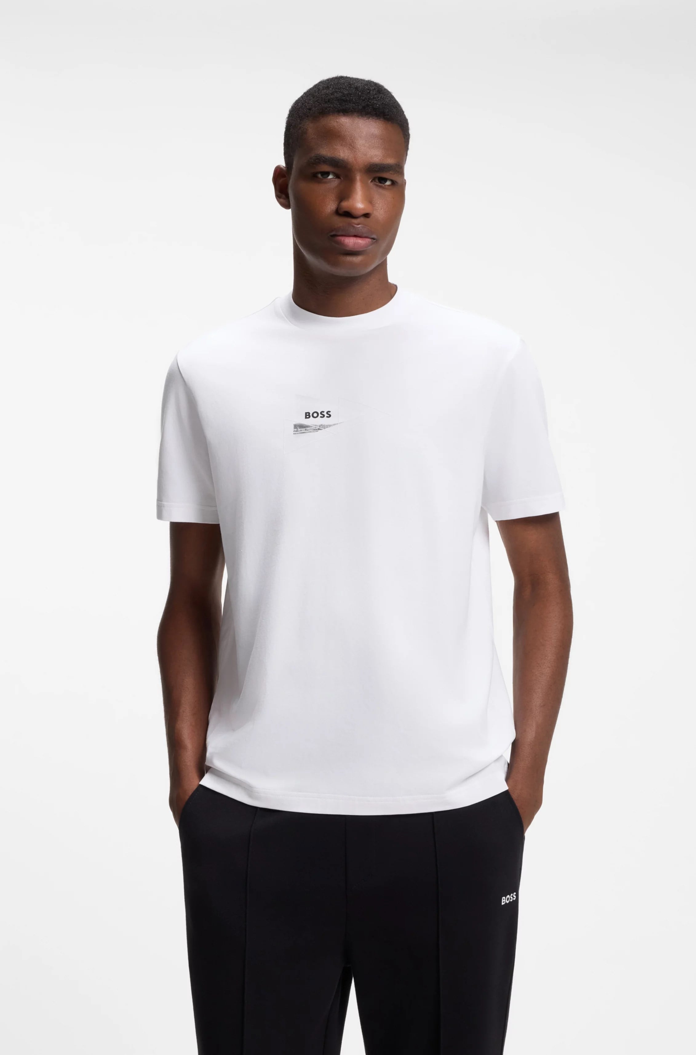BOSS  BOSS Erkek Normal Kesim Yuvarlak Yakalı Baskılı Esnek Pamuklu Kısa Kollu Beyaz T-Shirt 50564740-100