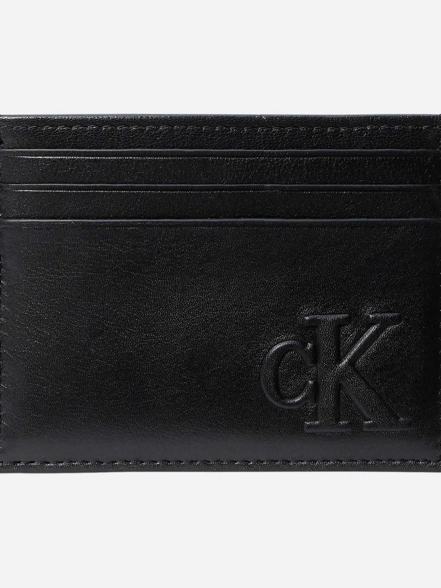 Calvin Klein Calvin Klein Erkek CK Logo Kabartmalı Ekstra Kart Bölmeli Deri Siyah Cüzdan LV04G1070G-UB1