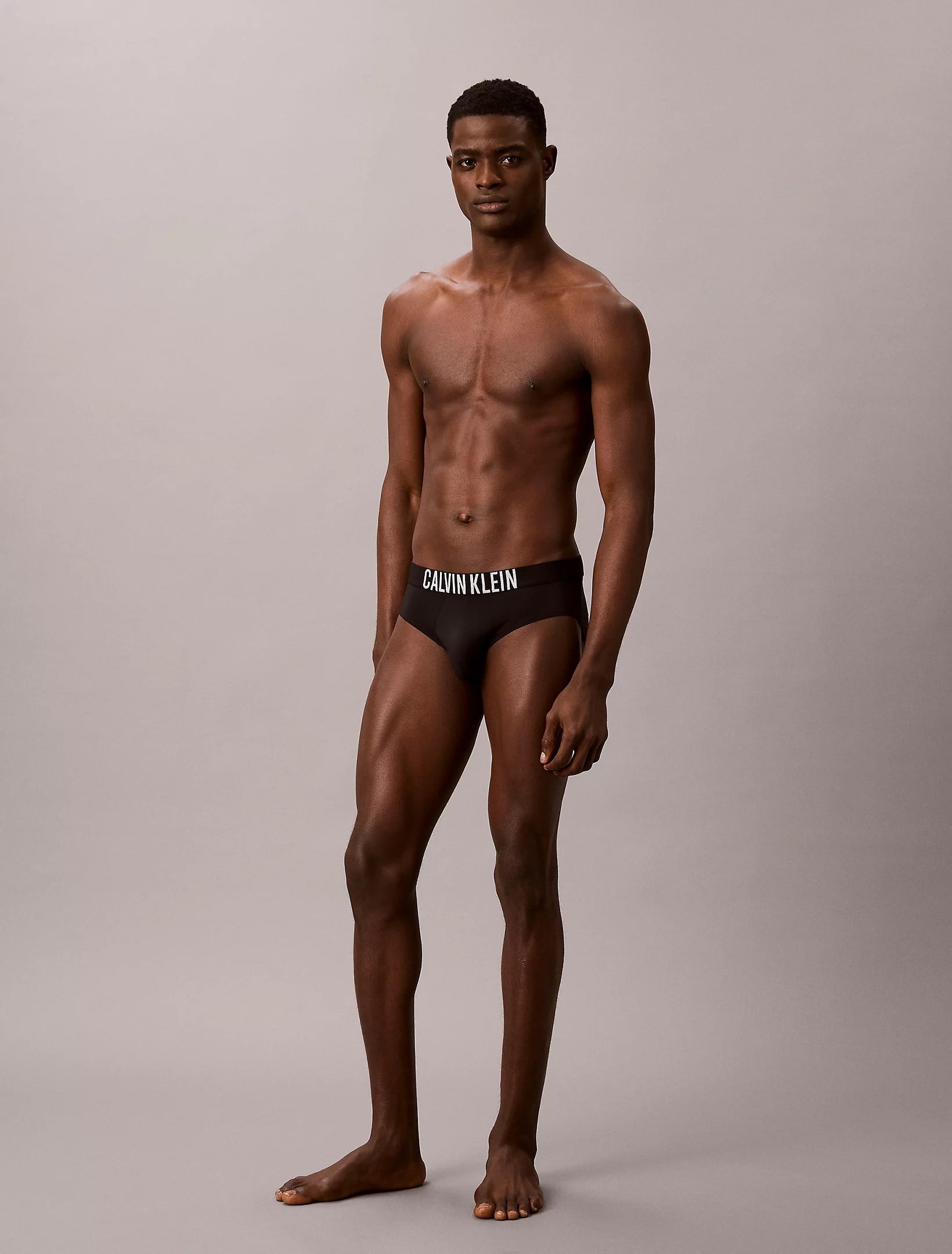 Calvin Klein Calvin Klein Erkek Logo İmzalı Elastik Bel Bantlı Esnek Kumaş Siyah Boxer LV00NB4528-UB1