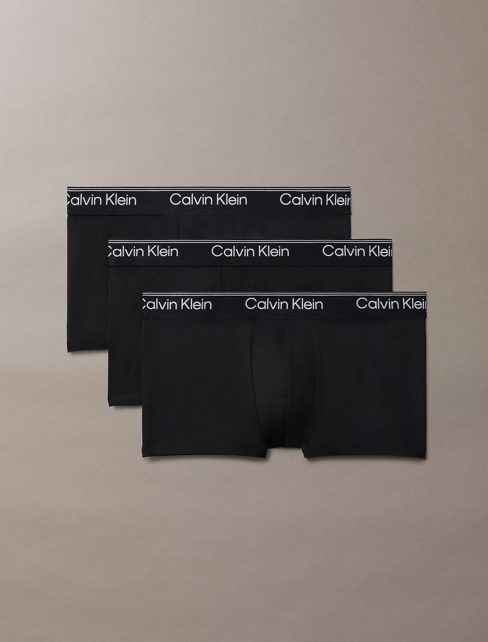Calvin Klein Calvin Klein Erkek Logolu Elastik Bel Bantlı 3'lü Siyah Boxer LV00NB4409-UB1
