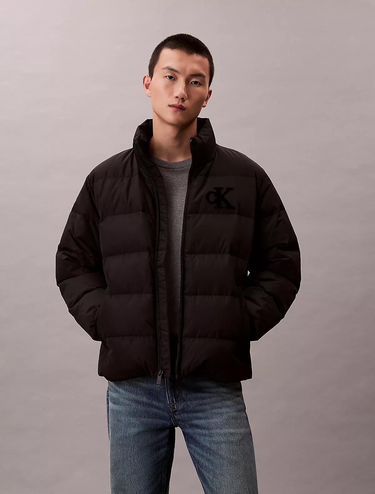 Calvin Klein Calvin Klein Erkek Normal Kalıp Kapitone Desenli Dik Yakalı CK Logolu Siyah Ceket LV14RE503G-UB1