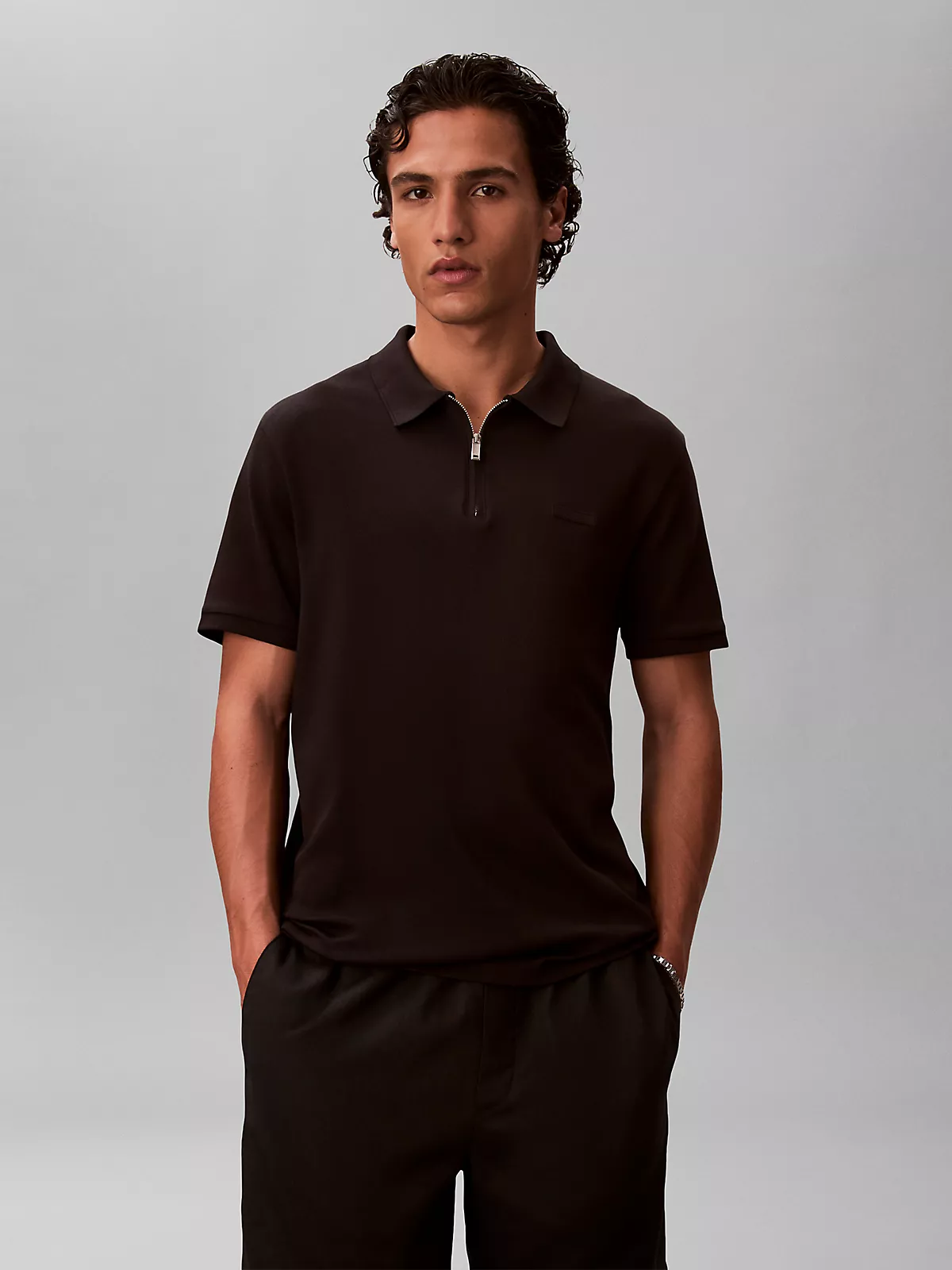 Calvin Klein Calvin Klein Erkek Pamuklu Regular Fit Uzun Kollu Polo Yaka Siyah T-Shirt LV04LE255G-UB1