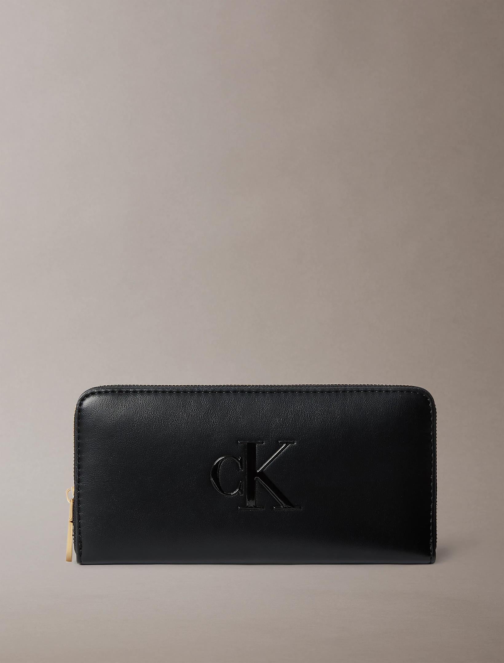 Calvin Klein Calvin Klein Kadın CK Desenli Kart Bölmeli Deri Siyah Cüzdan LV04F1077G-UB1