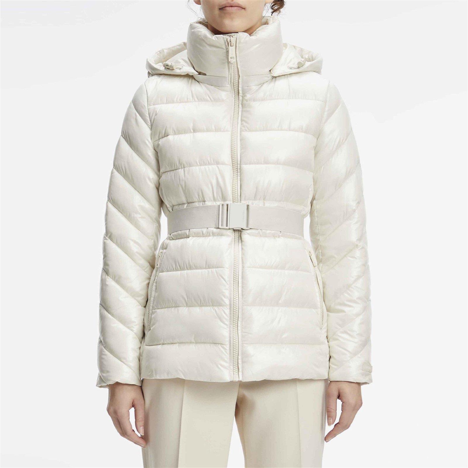 Calvin Klein Calvin Kleın Kadın Kapşonlu Yaka Marka Detaylı Fermuarlı Şişme Beyaz Mont K20K206090-CI2