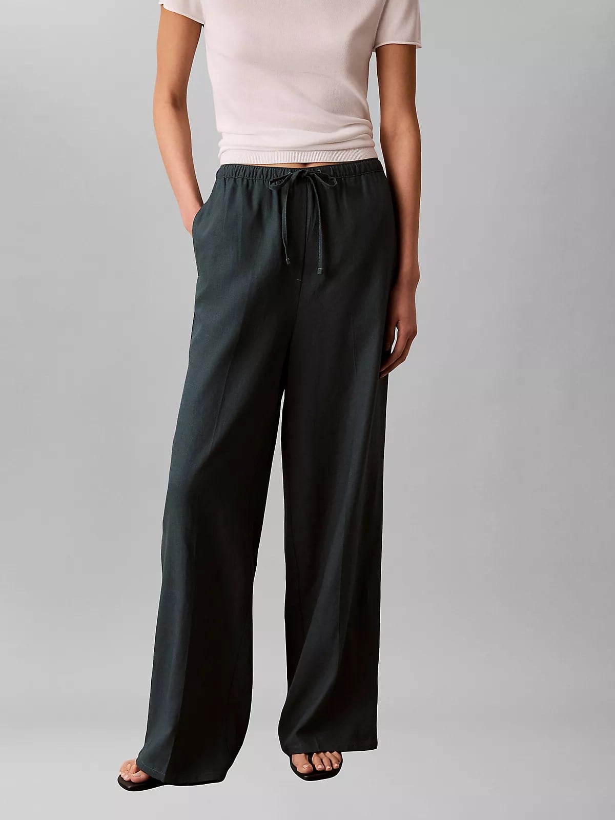 Calvin Klein Calvin Klein Kadın Rahat Kalıp Beli Lastikli Geniş Paçalı Keten Mavi Pantolon LV047F631G-3Q1