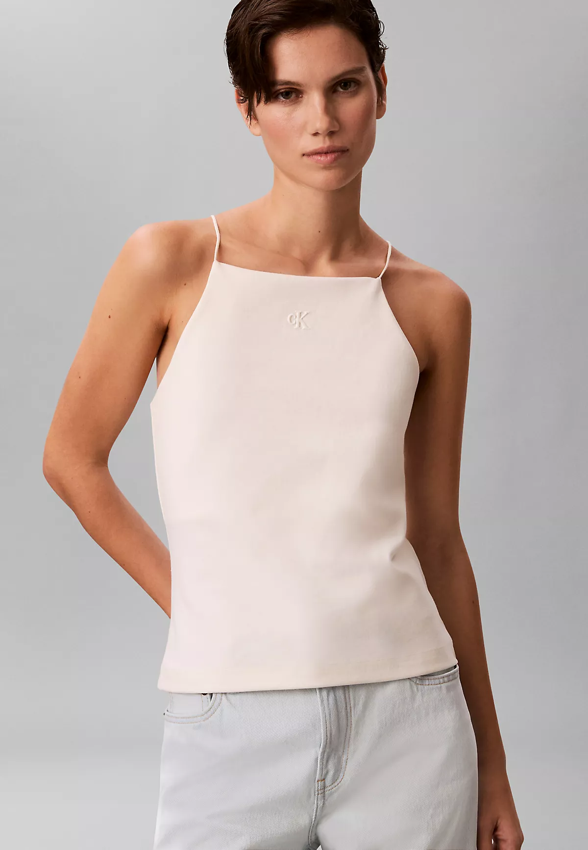 Calvin Klein Calvin Klein Kadın Slim Fit Dar İp Askılı Pamuklu Düz Dokuma Kumaş Krem Bluz LV044F206G-YAS
