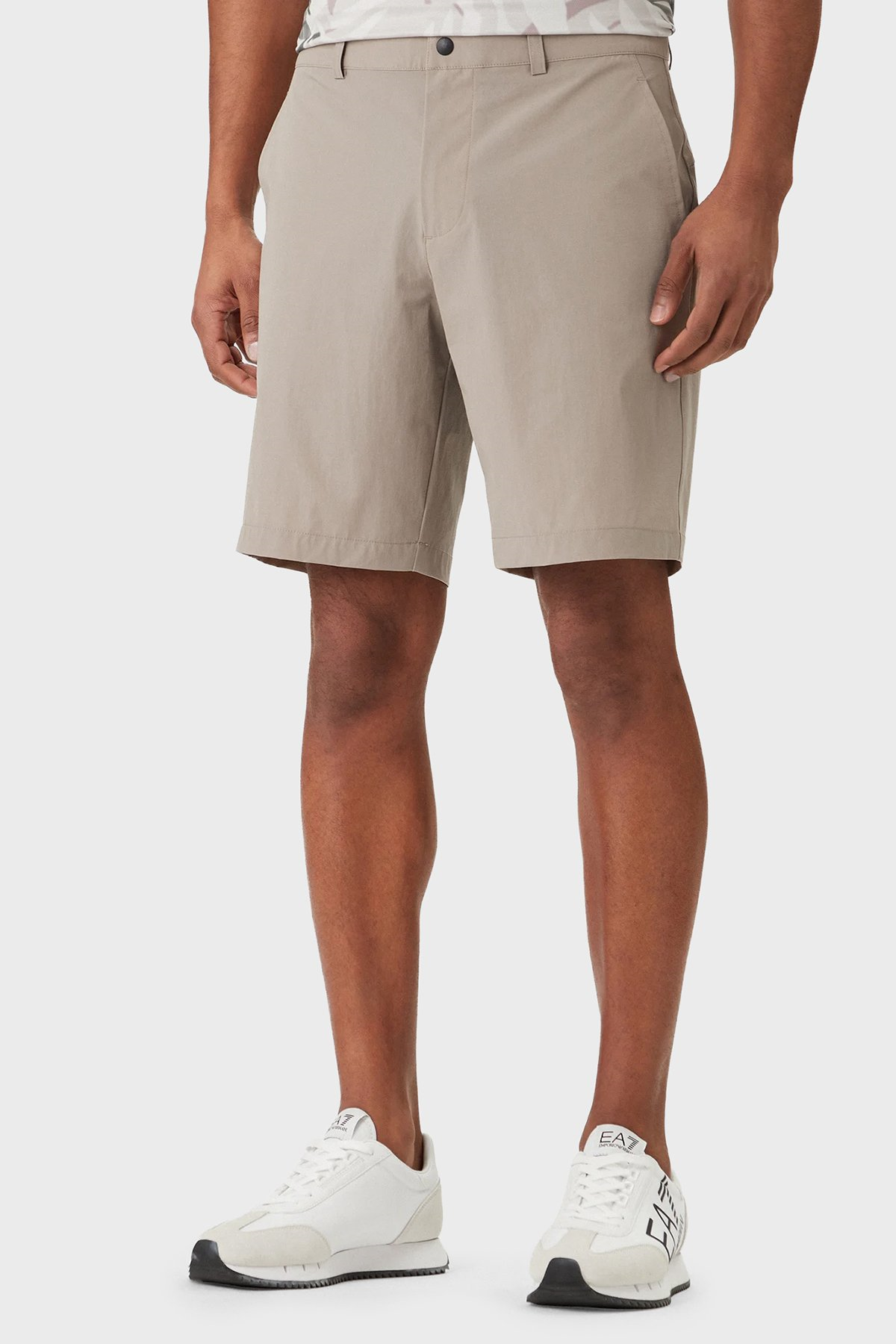 EA7 Ea7 Erkek Slim Fit Teknik Kumaşlı Bej Şort 7M000194 AF14589-U6167