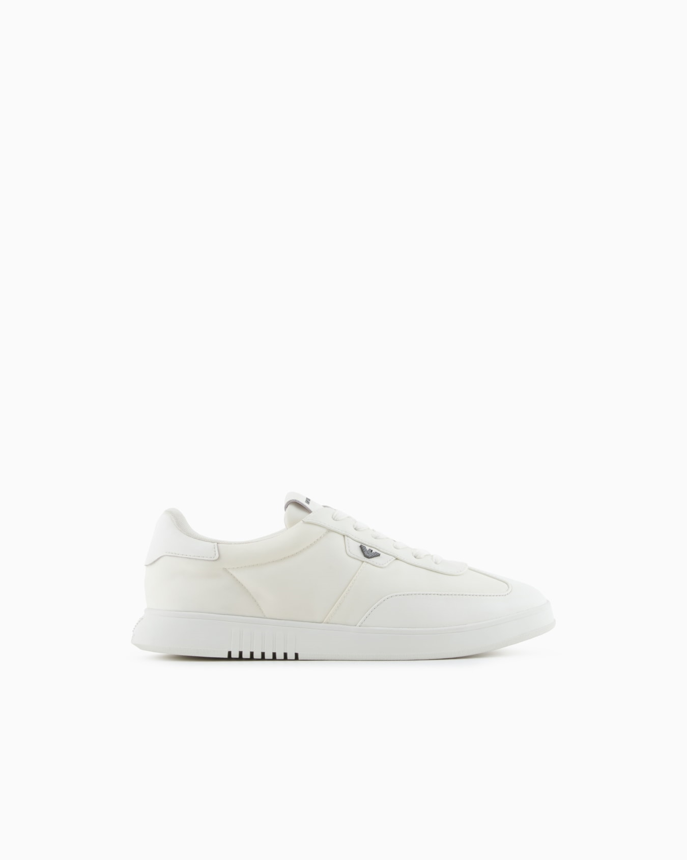 Emporio Armani Emporıo Armani Erkek Bağcıklı Bağlama Yuvarlak Burun Deri Rahat Taban Beyaz Sneaker EM003062 AF18210-U0011