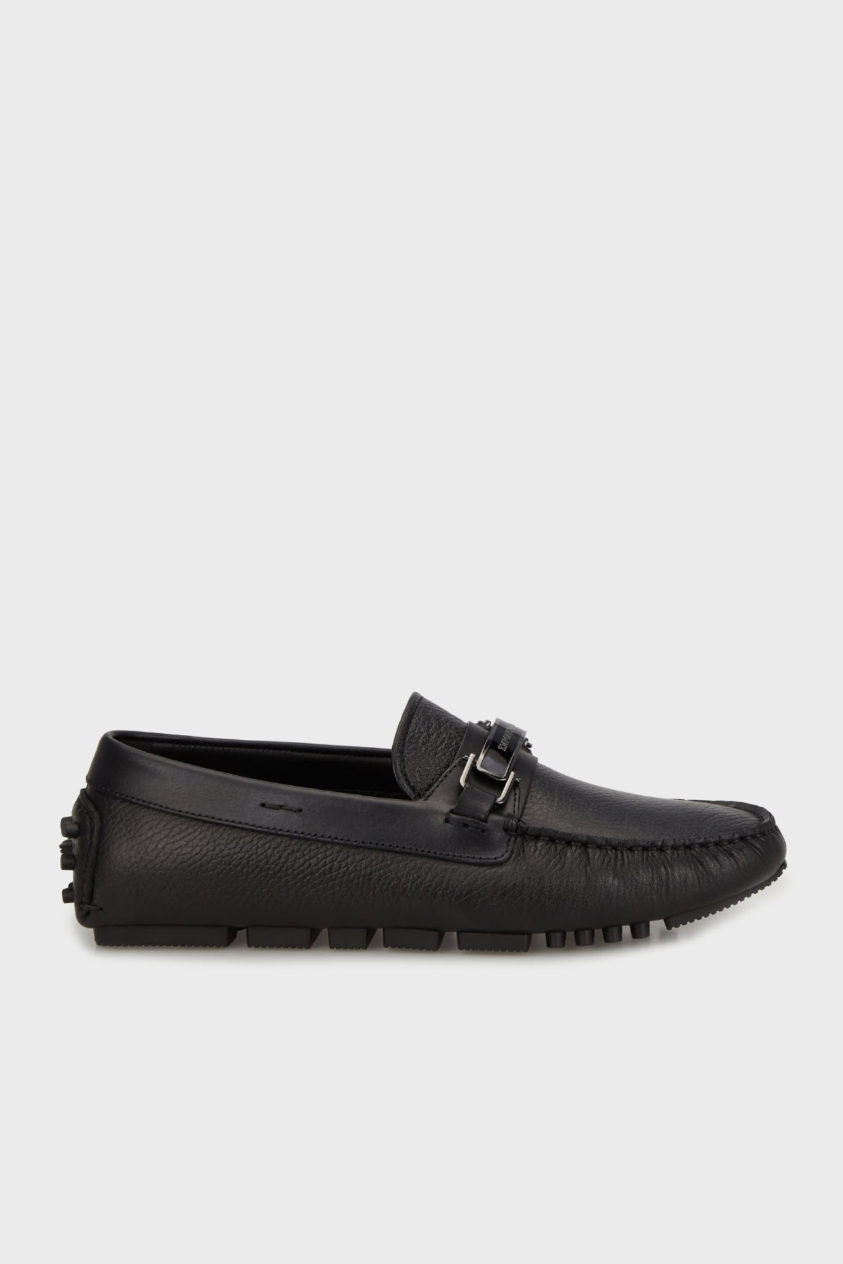 Emporio Armani Emporıo Armani Erkek Logo İmzalı Metalik Tokalı Hakiki Deri Siyah Loafer Ayakkabı EM003922 AF20519-MC012