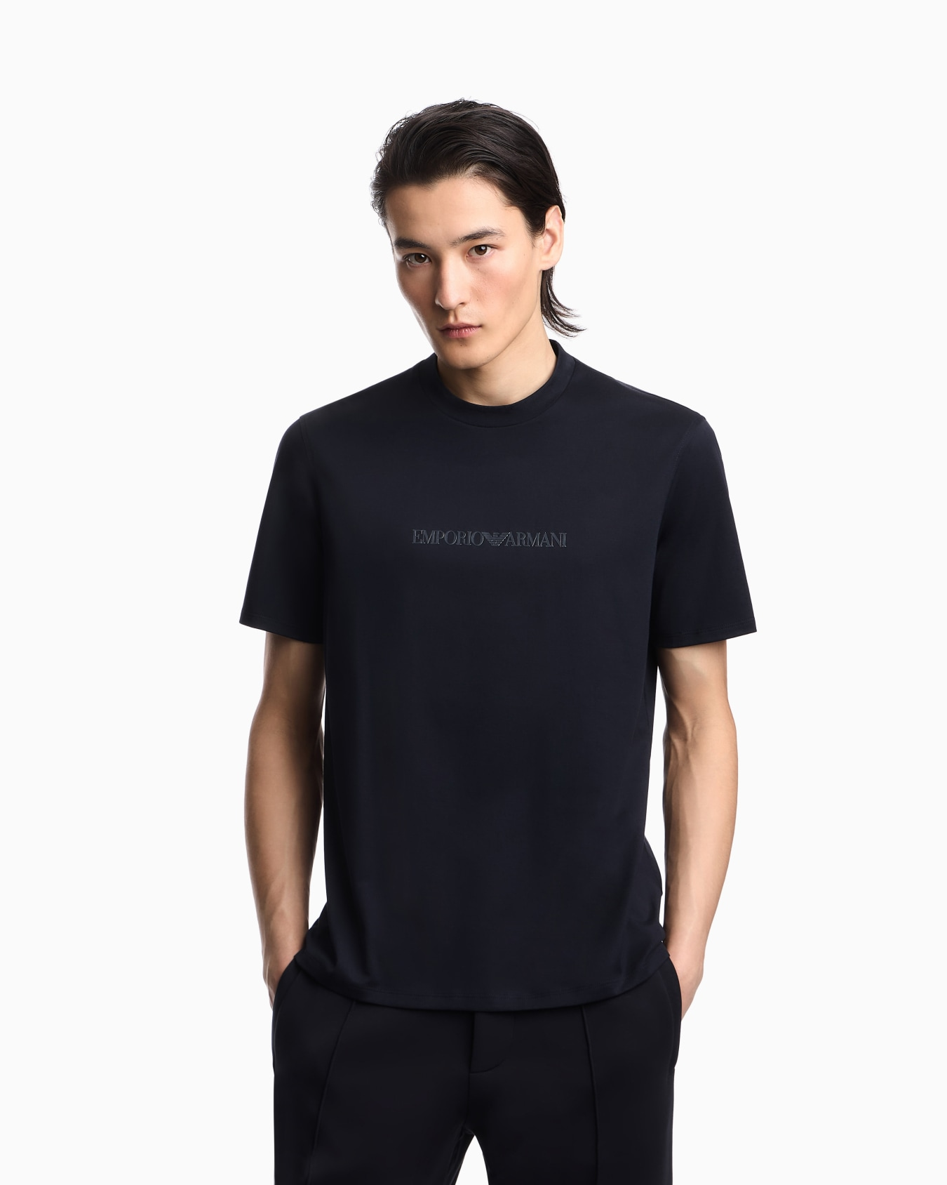Emporio Armani Emporıo Armani Erkek Regular Fit Logo Detaylı Pamuklu Kısa Kollu Lacivert T-Shirt EM004583 AF13669-MB563