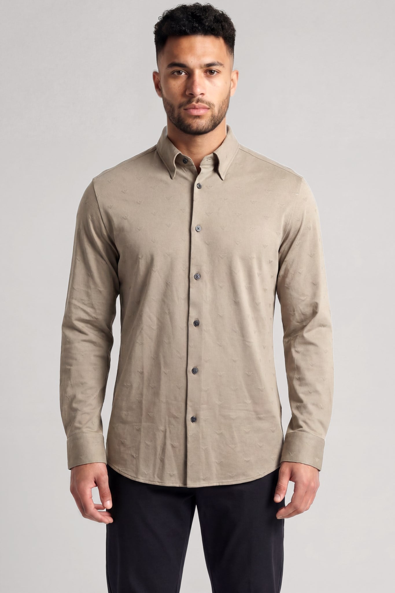 Emporio Armani Emporıo Armani Erkek Regular Fit Mini Kartal Detaylı Pamuklu Uzun Kollu Haki Gömlek EM005446 AF10762-F6219
