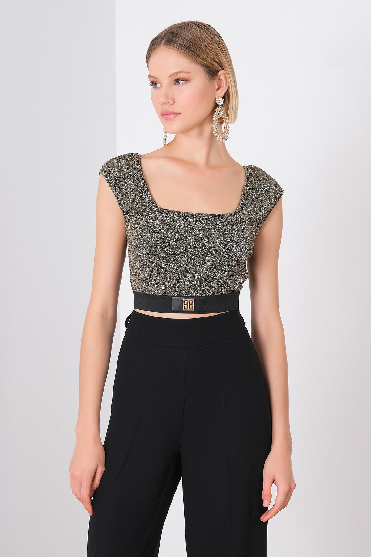 Explosion Explosıon Kadın Yuvarlak Yaka Slim Fit Kolsuz Yazlık Altın Bluz EXP17577-GOLD