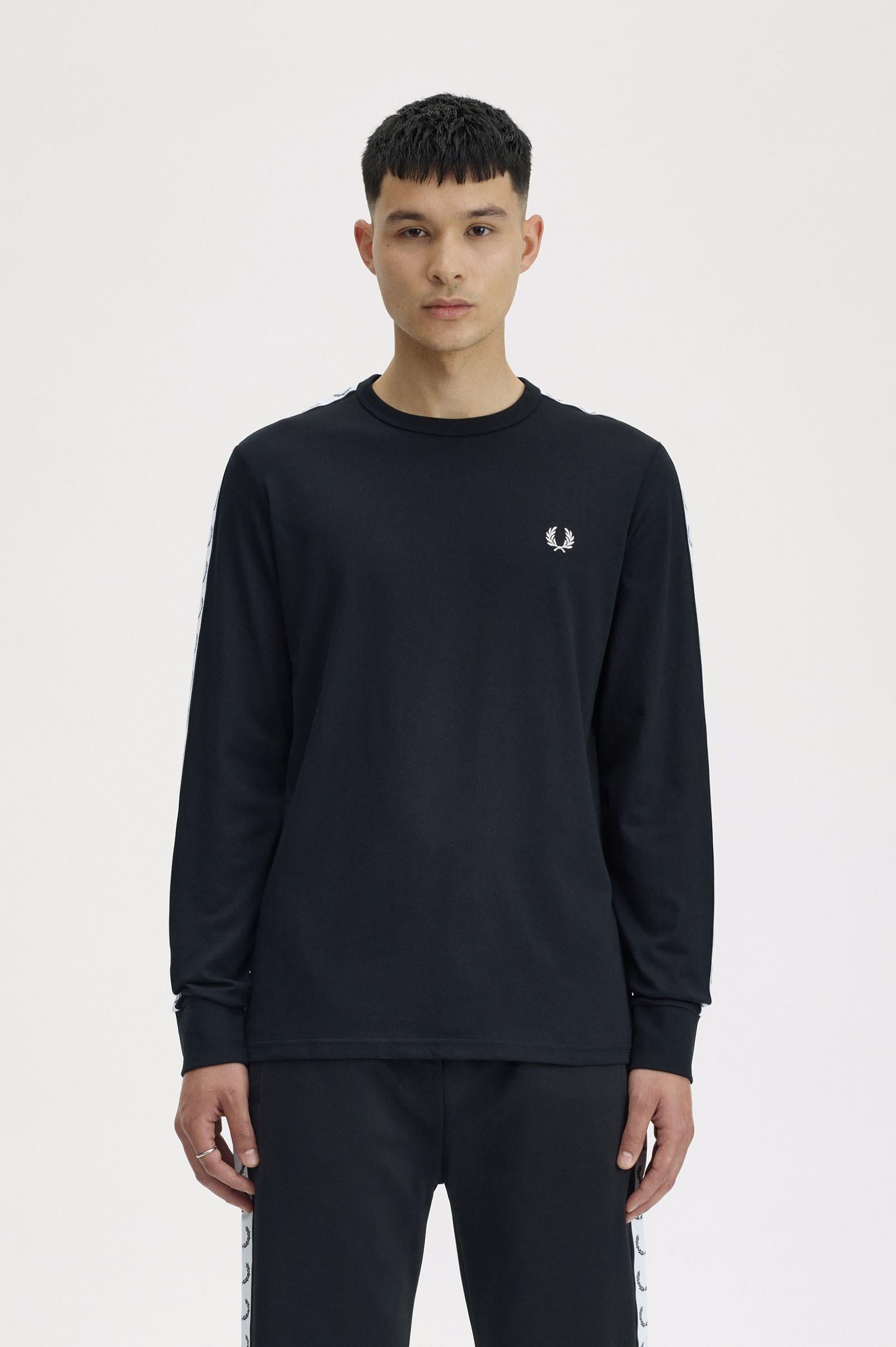 Fred Perry Fred Perry Erkek Normal Kalıp Yuvarlak Yakalı Kolu Şerit Çizgili %100 Pamuklu Siyah T-Shirt M4621-102