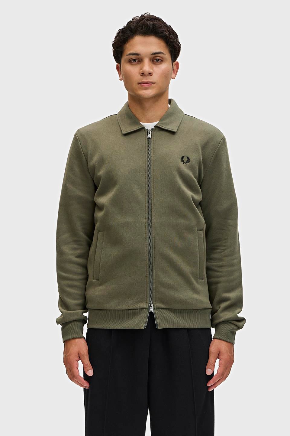 Fred Perry Fred Perry Erkek Normal Kalıp Çift Yönlü Fermuarlı Logo İşlemeli Uzun Kollu W19 Sweatshirt J1328-W19