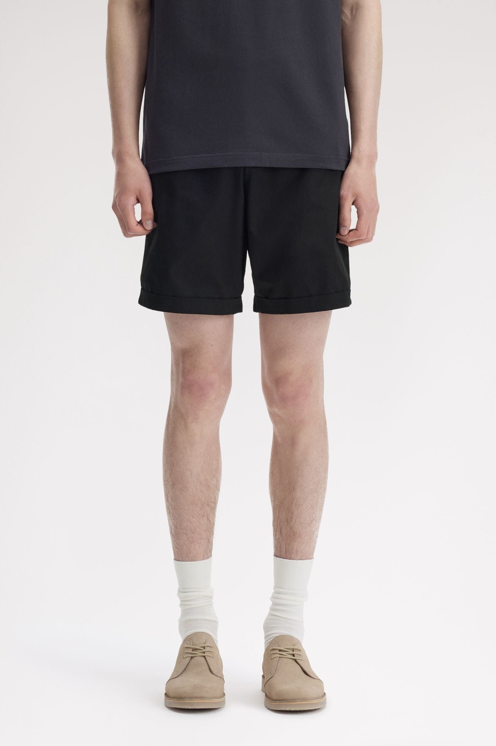 Fred Perry Fred Perry Erkek Regular Fit Logo İşlemeli Gabardin Kumaşlı Siyah Şort S2301-102