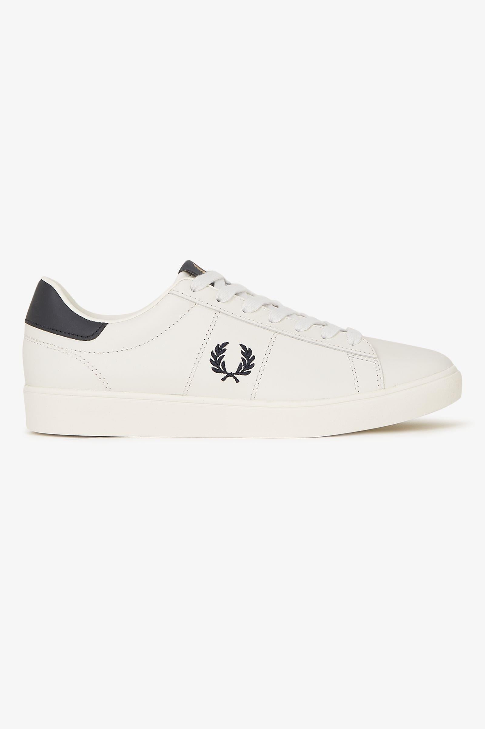 Fred Perry Fred Perry Unısex Düşük Bilekli Rahat Taban Logo İşlemeli Deri Beyaz Sneaker B4334-254