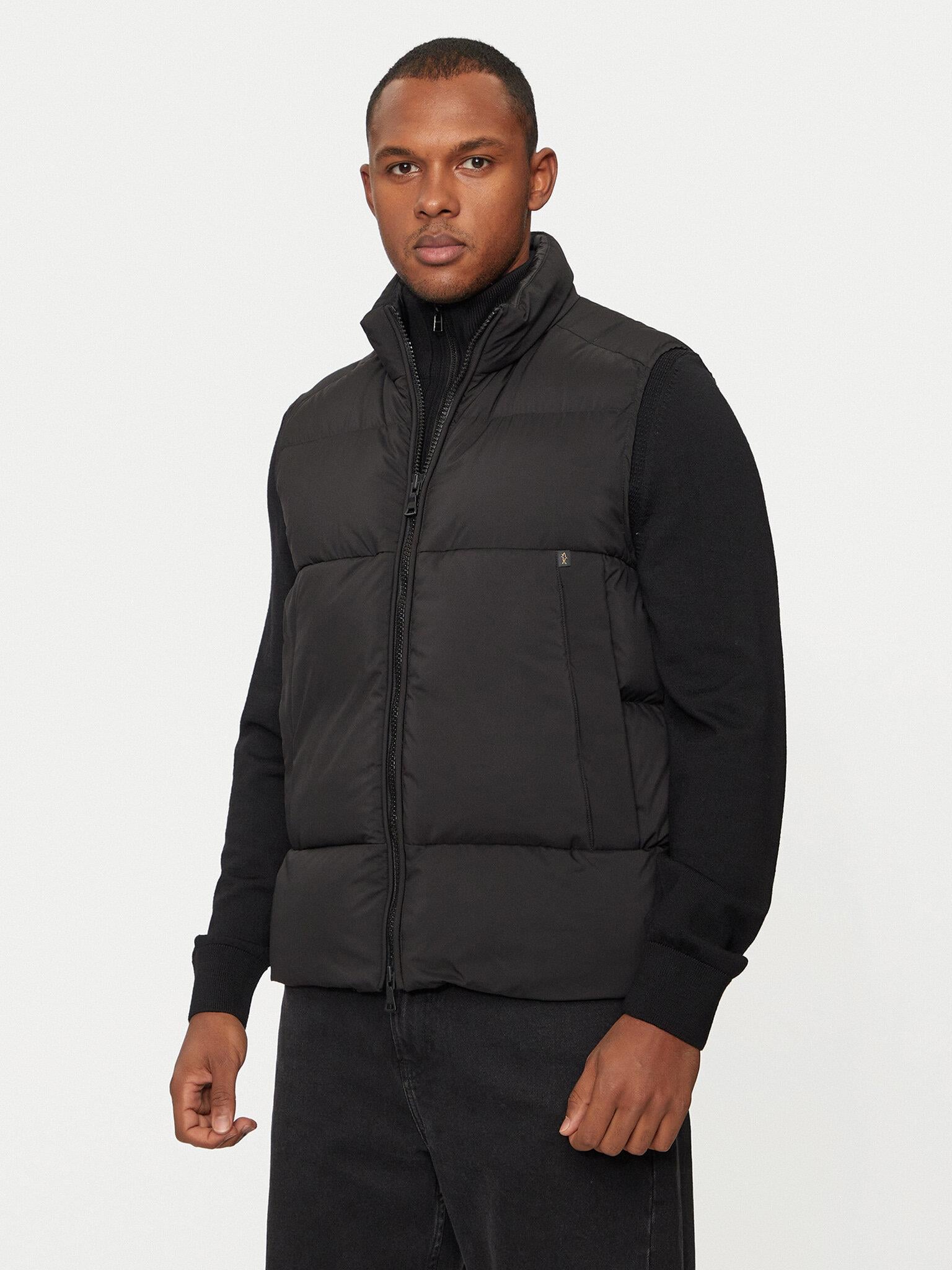 Paul Shark Paul Shark Erkek Regular Fit Kolsuz Dik Yaka Fermuar Kapamalı Siyah Yelek 14312614-011