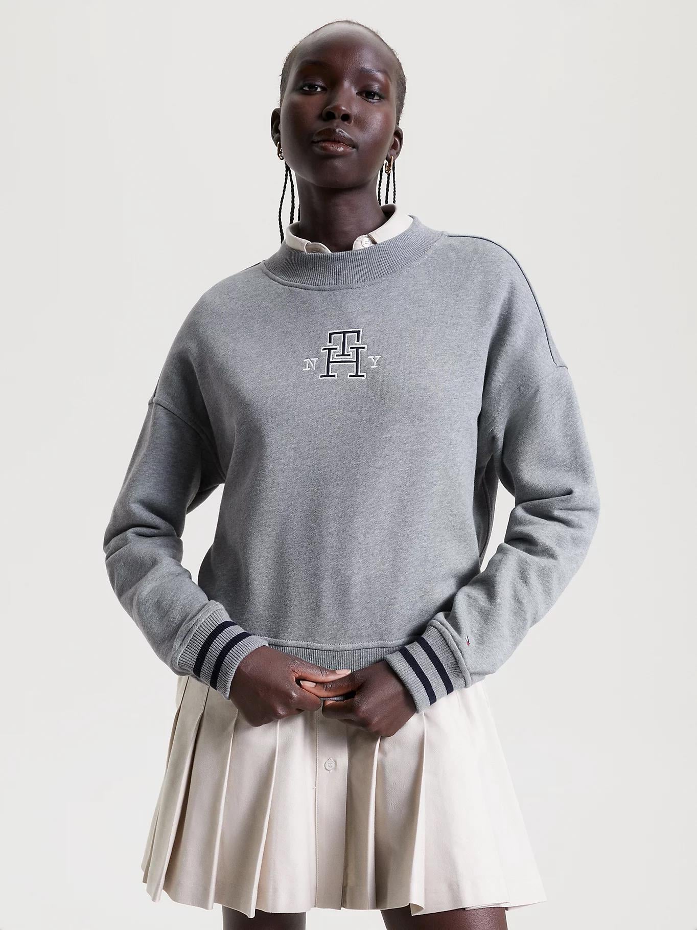 Tommy Hilfiger Tommy Hilfiger Kadın Logolu Desenli Uzun Kollu Günlük Kullanım Gri Sweatshirt WW0WW39369-0IN