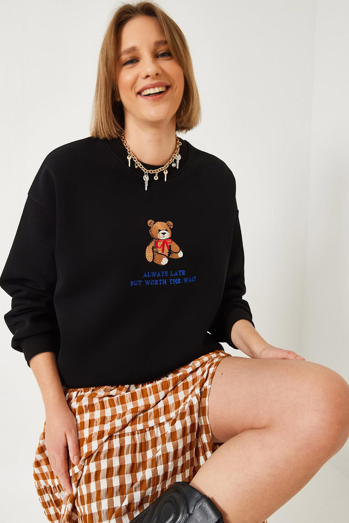 Ayıcık Baskılı Yazılı Ribanalı Basic Sweatshirt ÖS241011 60261314 - Siyah