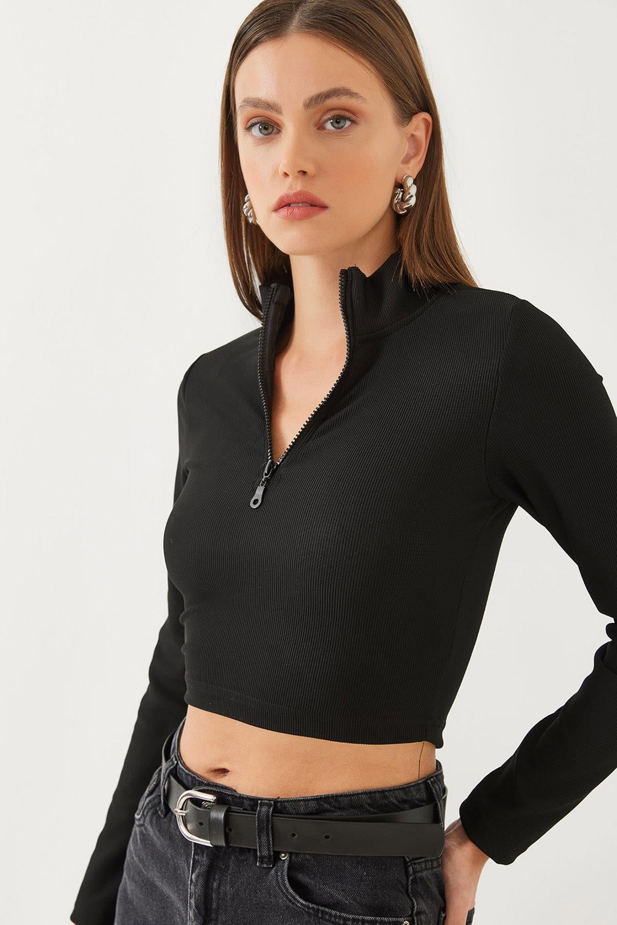 Balıkçı Yaka Yarım Fermuarlı Fitilli Crop Bluz 60351019 - Siyah BLUZ modelleri