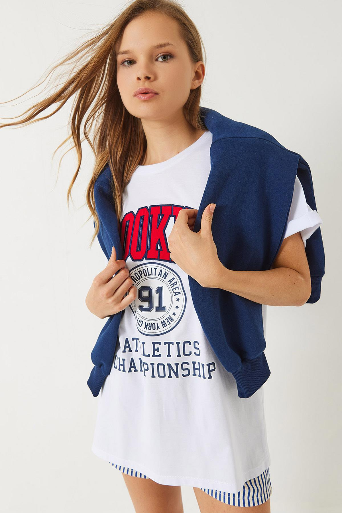Brooklyn Baskılı Oversize Penye Basic T-shirt 60283083 - Beyaz