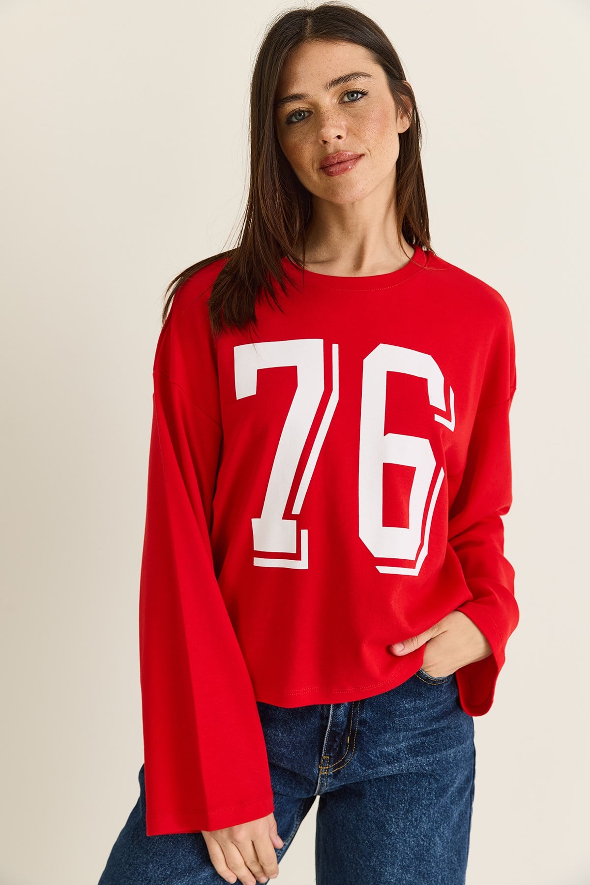 Kadın Baskı Detaylı Uzun Kollu Oversize Modal Bluz 12511 60286532 - Kırmızı BLUZ modelleri